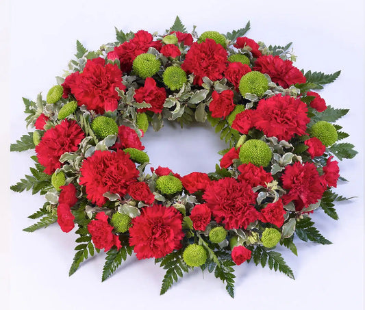 Classic Wreath Red and Green
