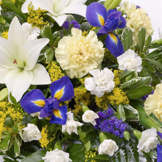 Lily And Iris Teardrop Spray Lemon And Blue 1