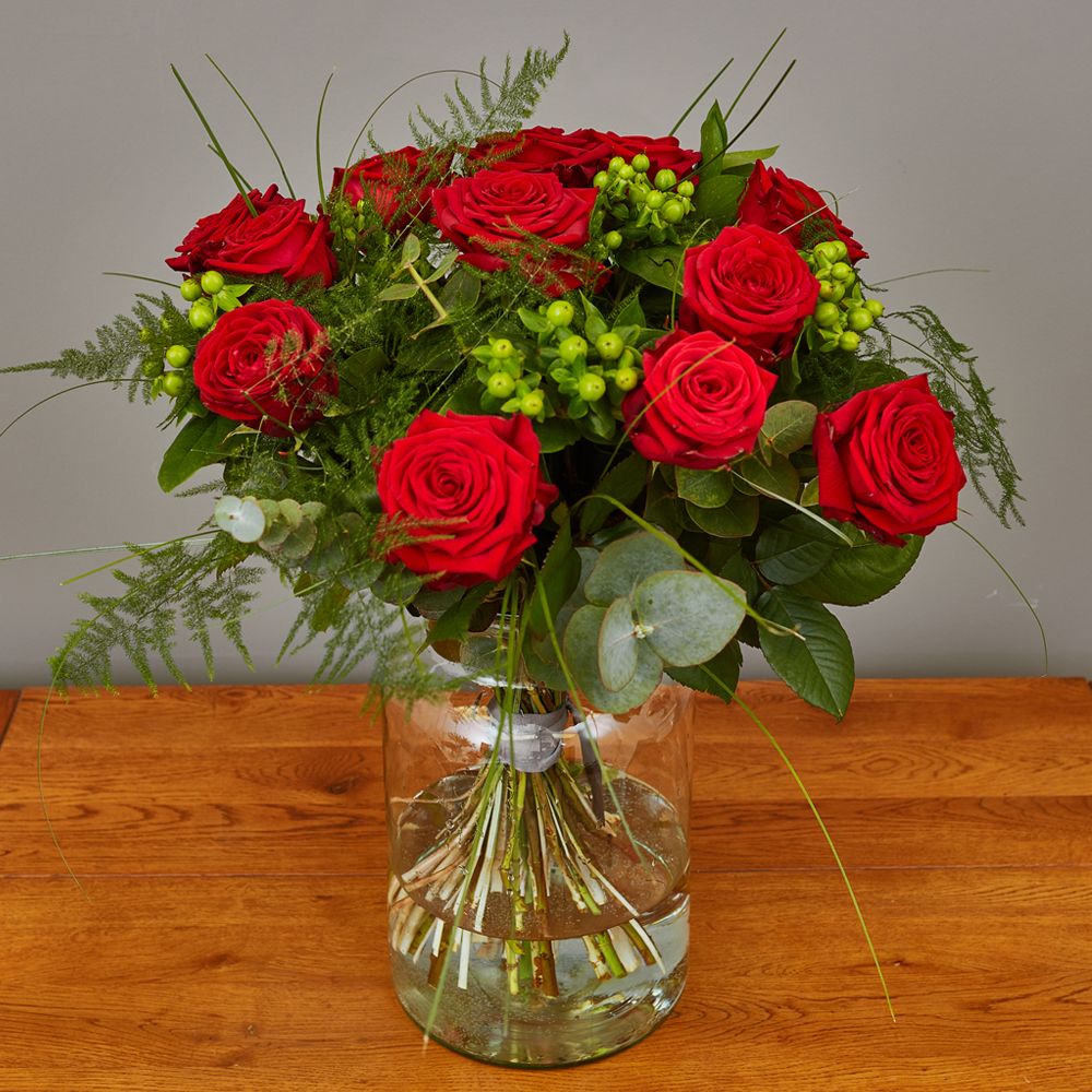 Red Rose Hand Tied 2 Arbour Blooms